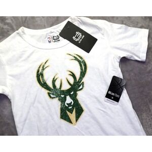 Milwaukee Bucks NBA Basketball T Shirt Women's Size‎ S NWT New